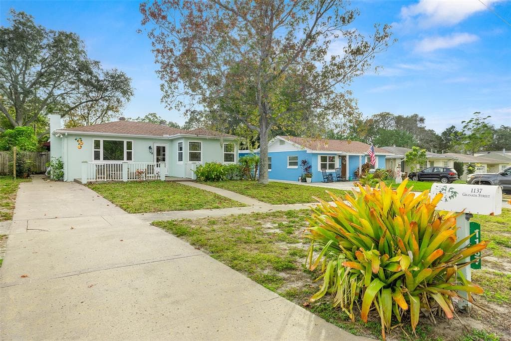 1137 GRANADA STREET CLEARWATER, FL 33755