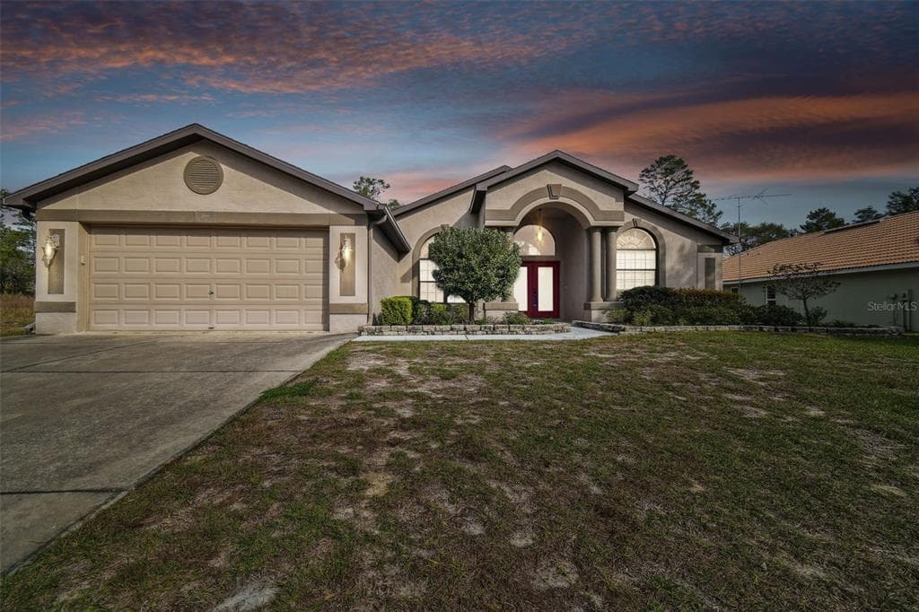 17410 MEDITERRANEAN CIRCLE WEEKI WACHEE, FL 34614