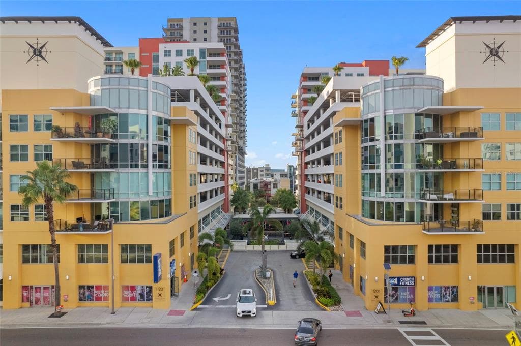 1208 E KENNEDY BOULEVARD UNIT 1009 TAMPA, FL 33602
