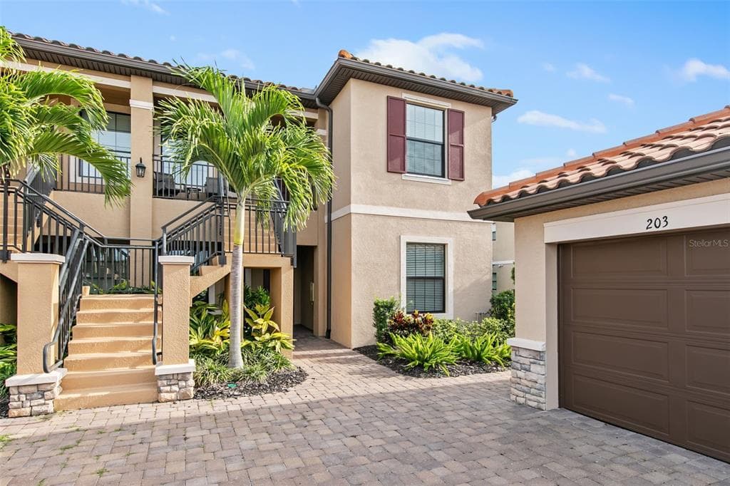 12730 SORRENTO WAY UNIT 204 BRADENTON, FL 34211