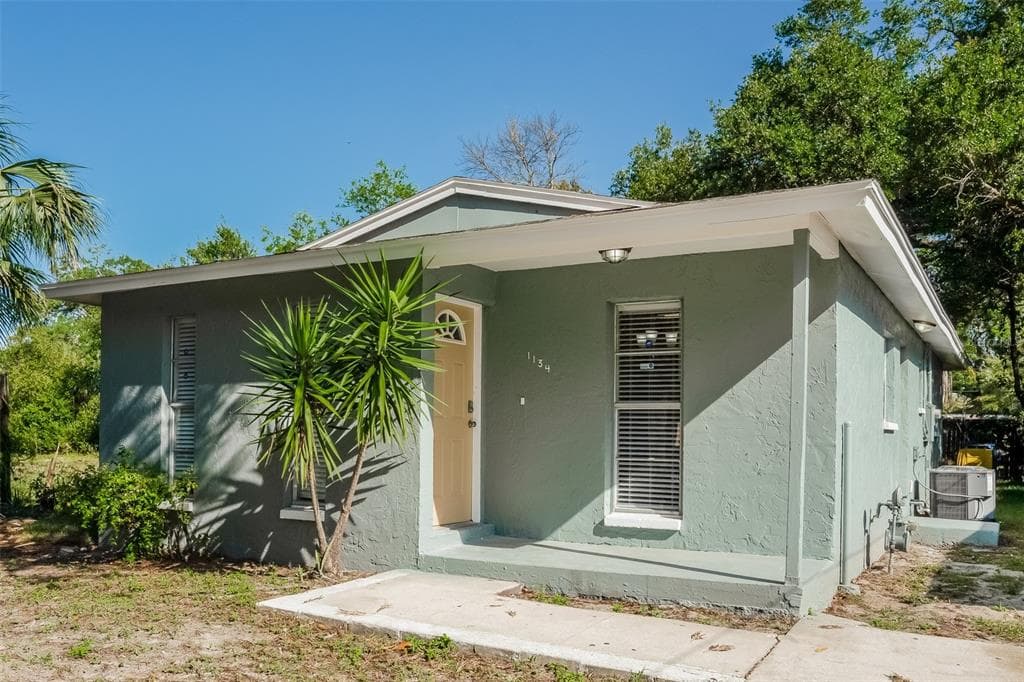 1134 LA SALLE STREET CLEARWATER, FL 33755
