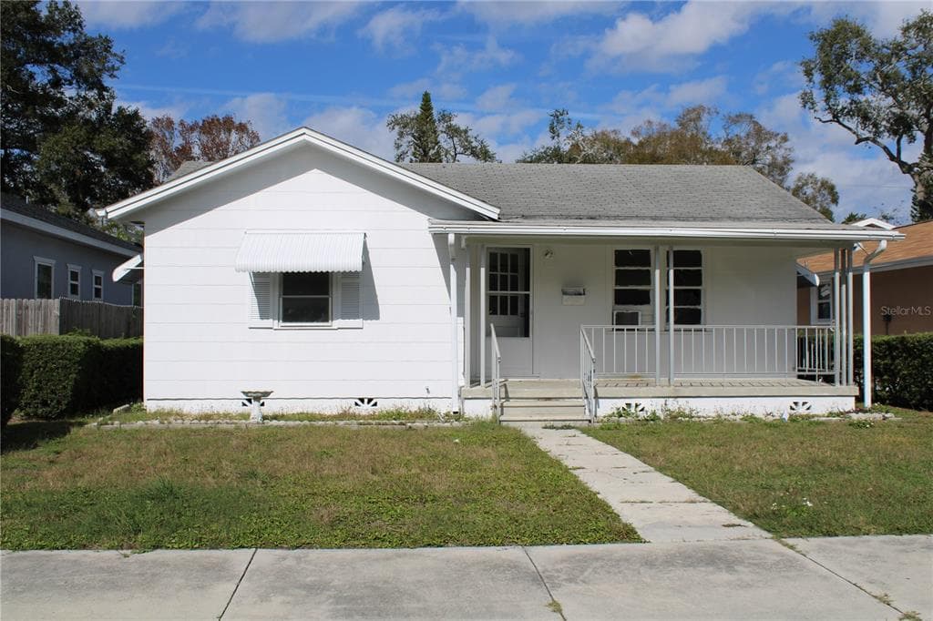 4027 4TH AVENUE N ST PETERSBURG, FL 33713