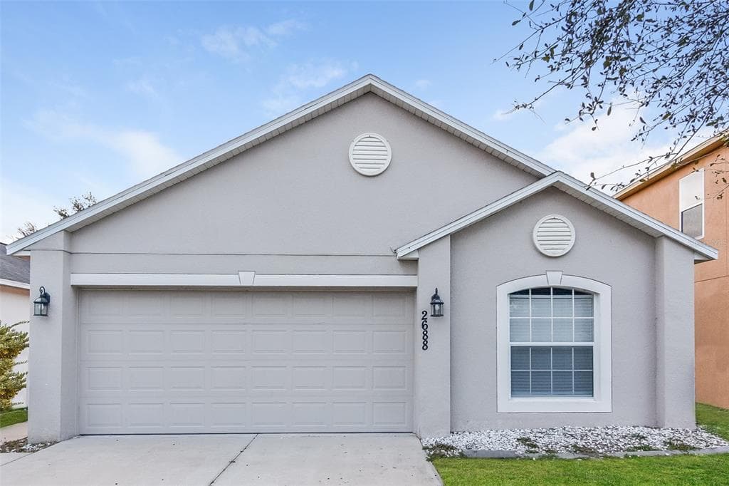2688 WHISPERING TRAILS DRIVE WINTER HAVEN, FL 33884