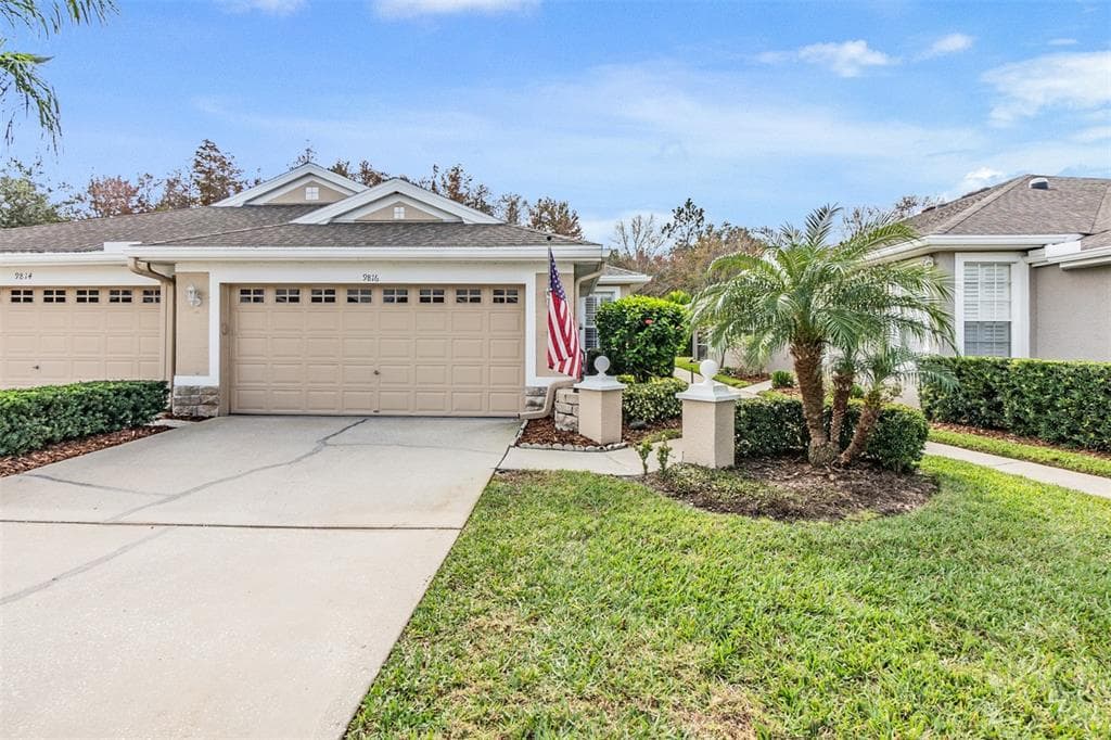 9816 BRIDGETON DRIVE TAMPA, FL 33626
