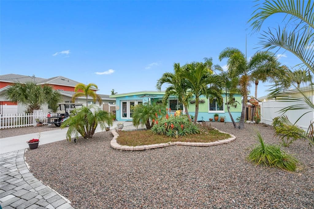 334 BAHIA VISTA DRIVE