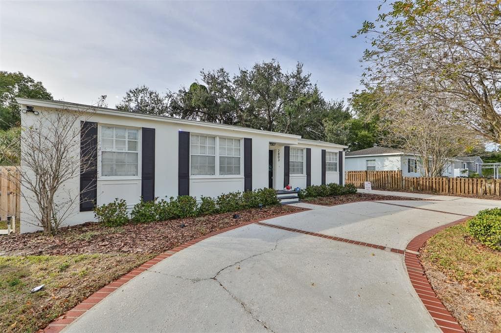 2803 S MANHATTAN AVENUE TAMPA, FL 33629
