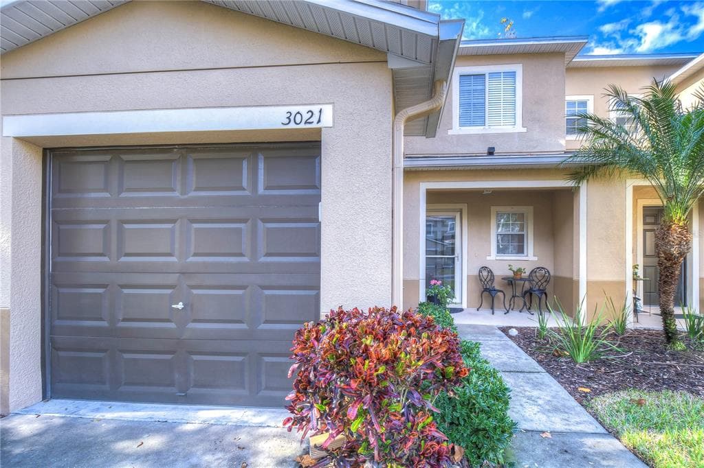 3021 ROYAL TUSCAN LANE VALRICO, FL 33594