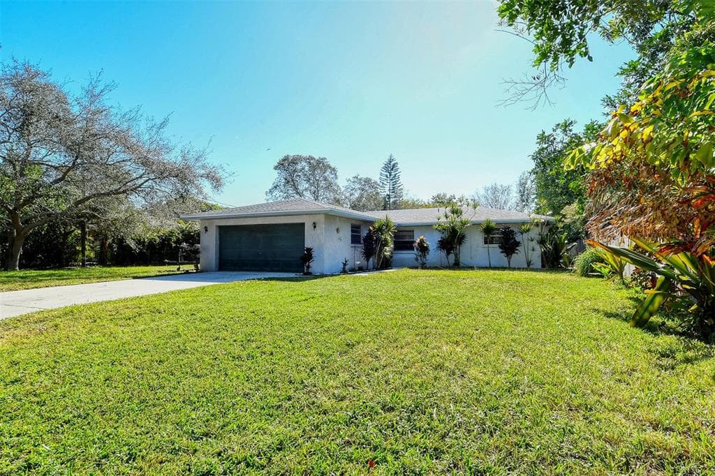 6703 12TH AVENUE NW BRADENTON, FL 34209