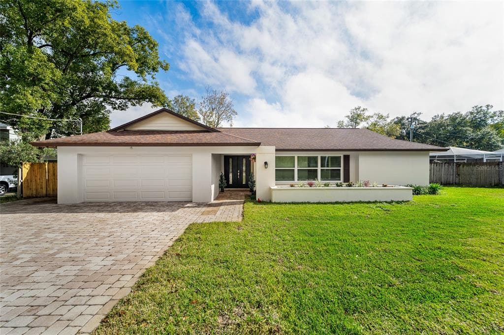 14003 LAKE MAGDALENE BOULEVARD TAMPA, FL 33618