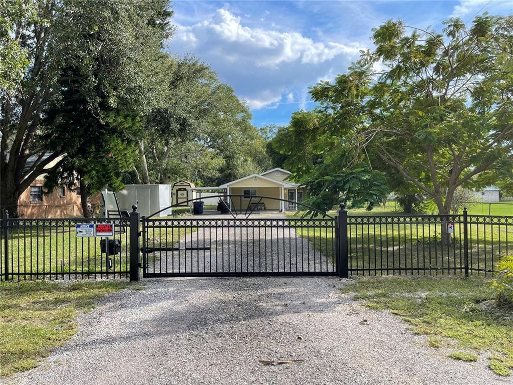 10601 HACKNEY DRIVE RIVERVIEW, FL 33578