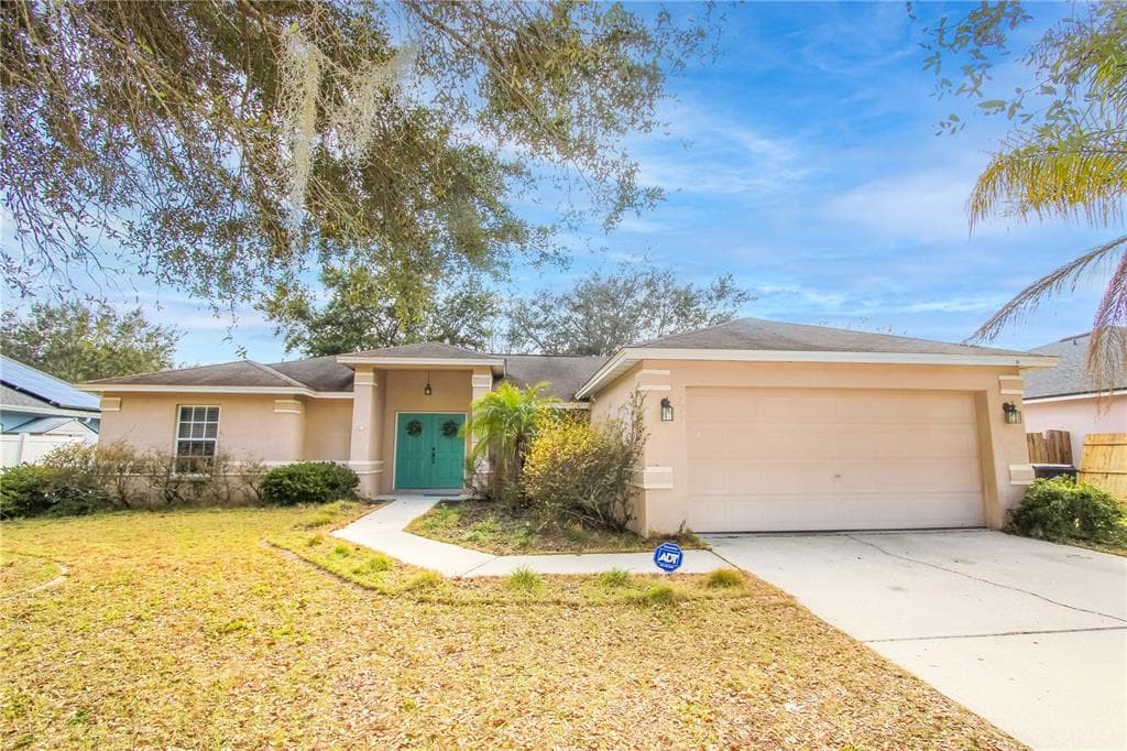 135 WINSTON MANOR CIRCLE SEFFNER, FL 33584