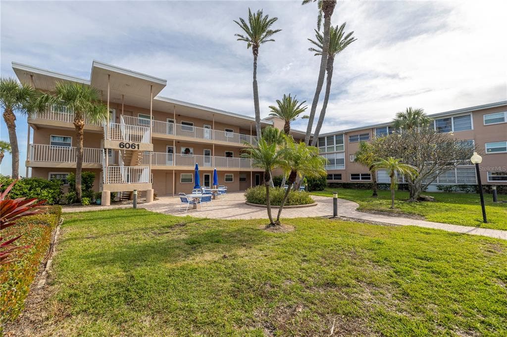 6161 GULF WINDS DRIVE UNIT 345 ST PETE BEACH, FL 33706