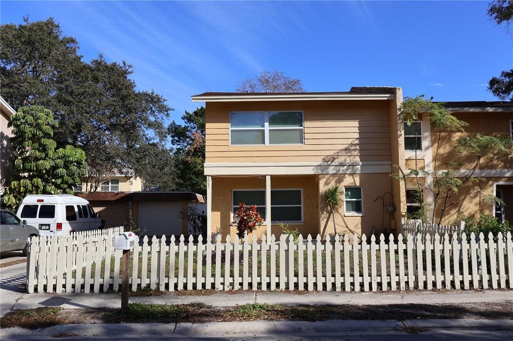 2065 SAN SEBASTIAN WAY N CLEARWATER, FL 33763