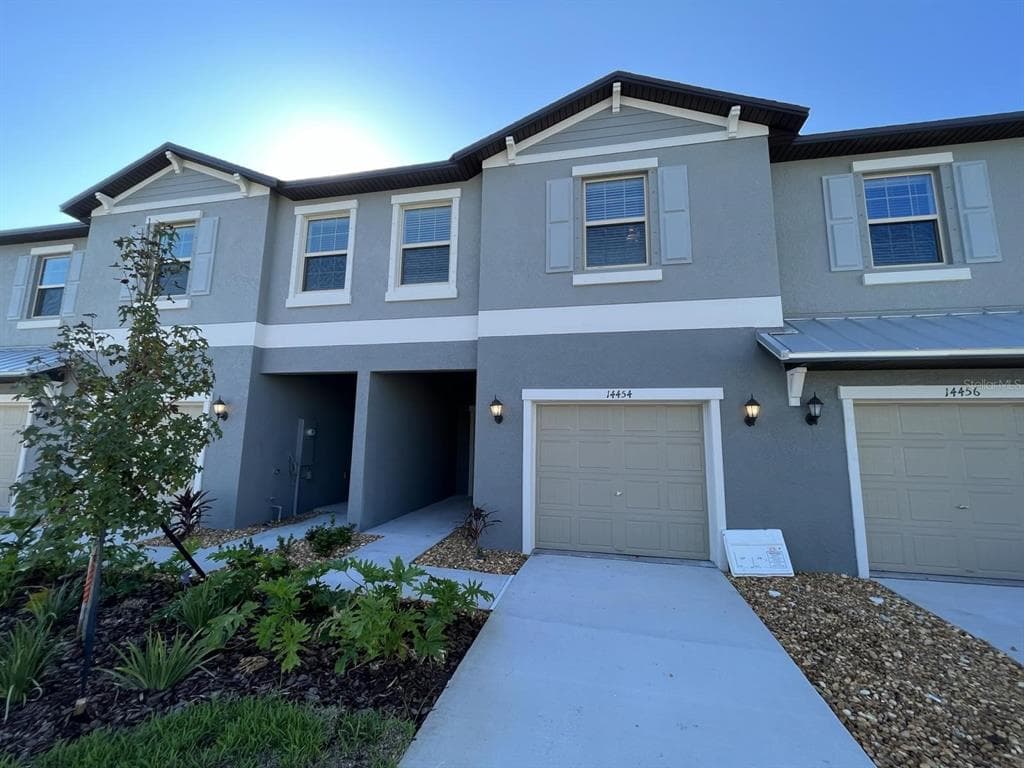 14454 EASY GOER STREET RUSKIN, FL 33573