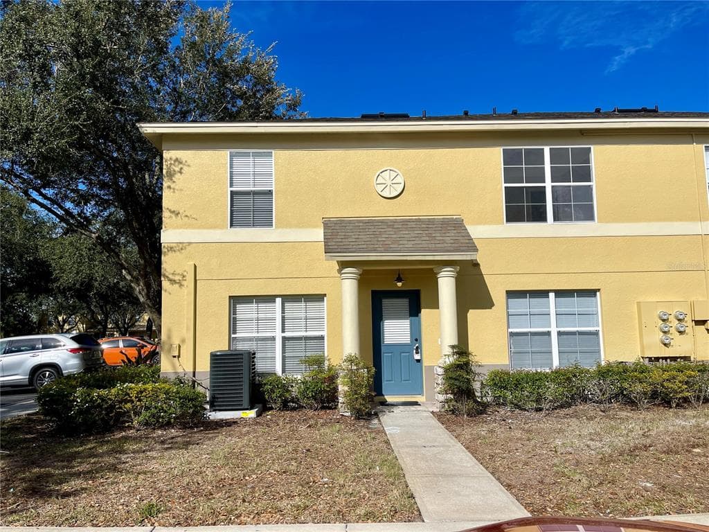3428 DRAGON VIEW COURT VALRICO, FL 33594