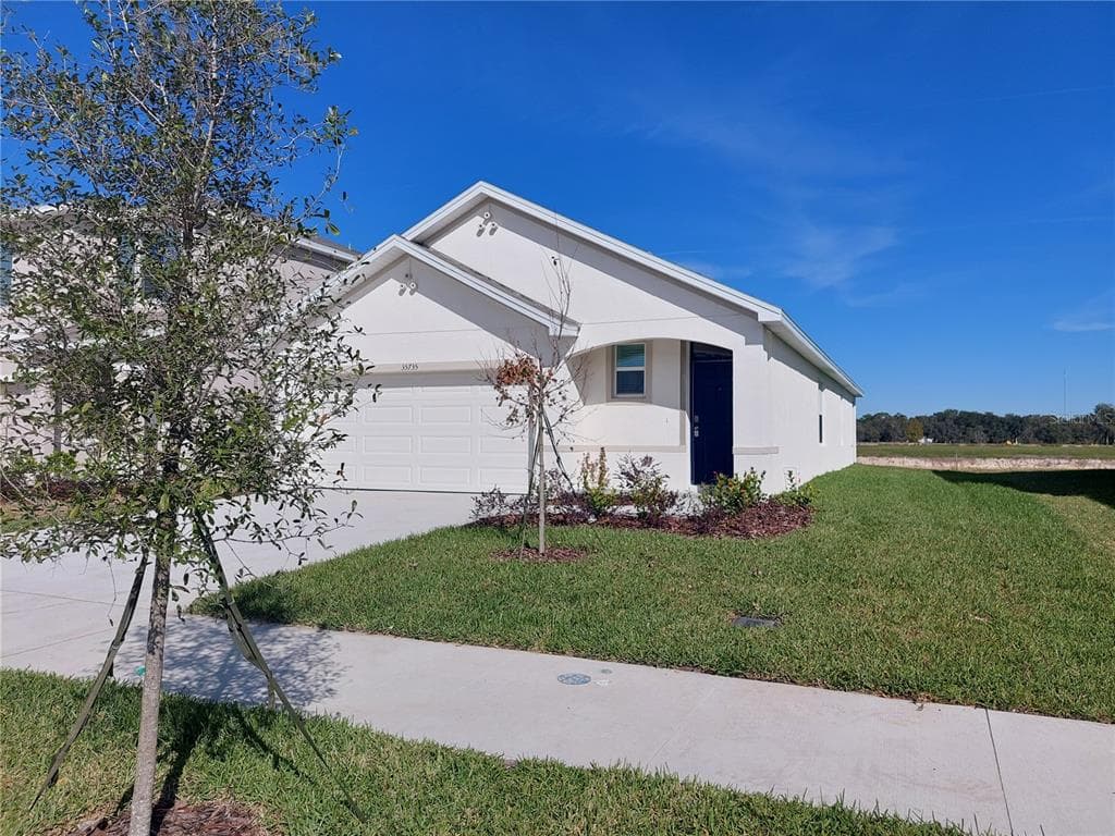 35735 SUNFLOWER HILL DRIVE ZEPHYRHILLS, FL 33541