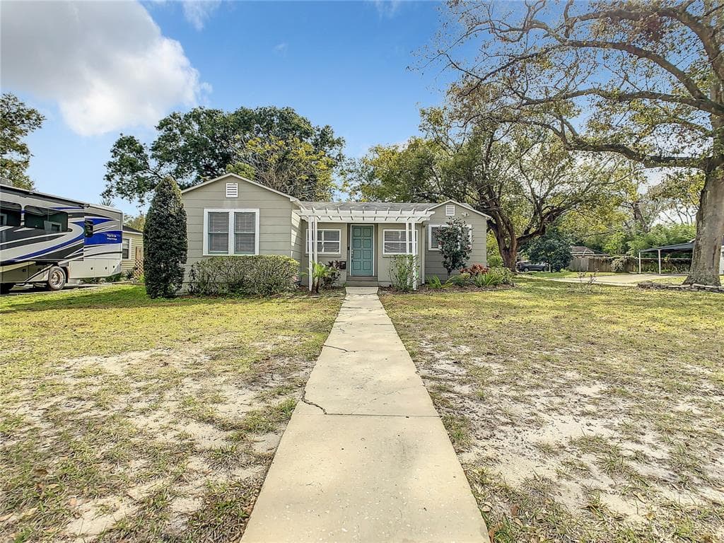 1401 E NORTH STREET TAMPA, FL 33604