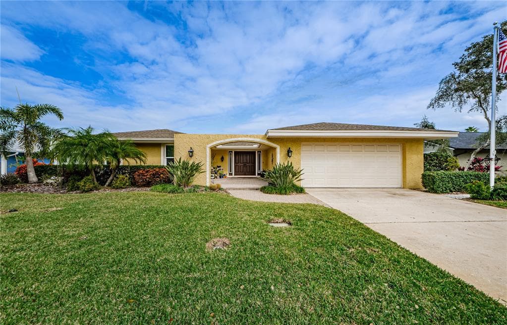 9301 MERRIMOOR BOULEVARD SEMINOLE, FL 33777