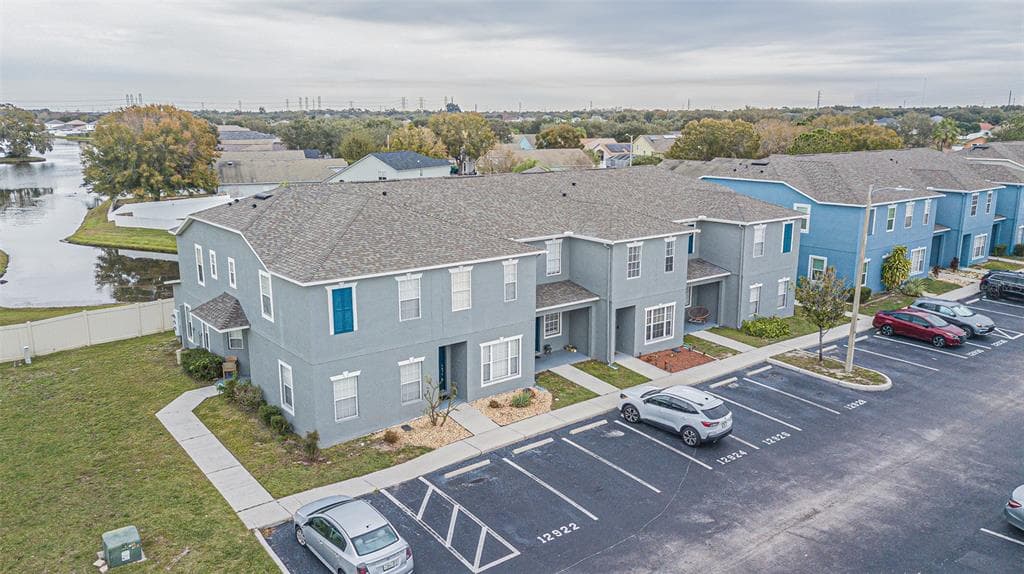 12926 KINGS CROSSING DRIVE GIBSONTON, FL 33534