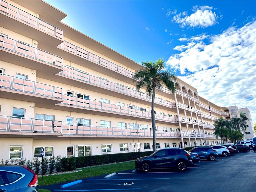 5623 80TH STREET N UNIT 114