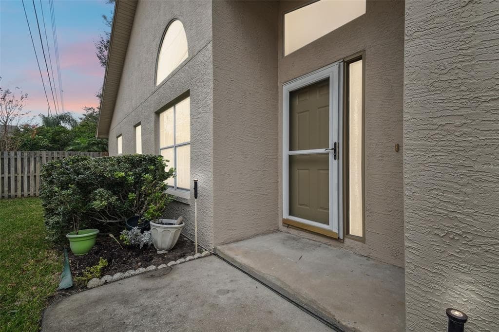 3004 BROOKFIELD LANE CLEARWATER, FL 33761