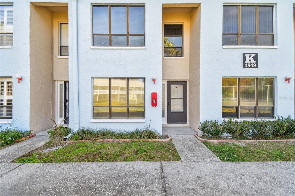 1849 ABRICO DR UNIT K5 LUTZ, FL 33558