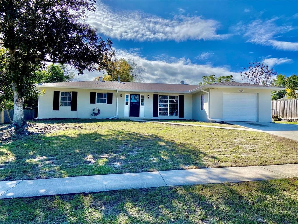 7204 FIRESIDE STREET SPRING HILL, FL 34606