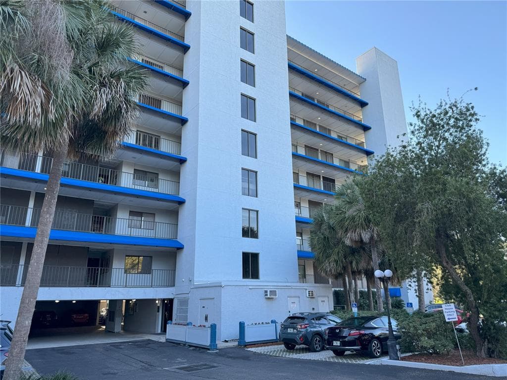 2780 N RIVERSIDE DRIVE UNIT 503 TAMPA, FL 33602