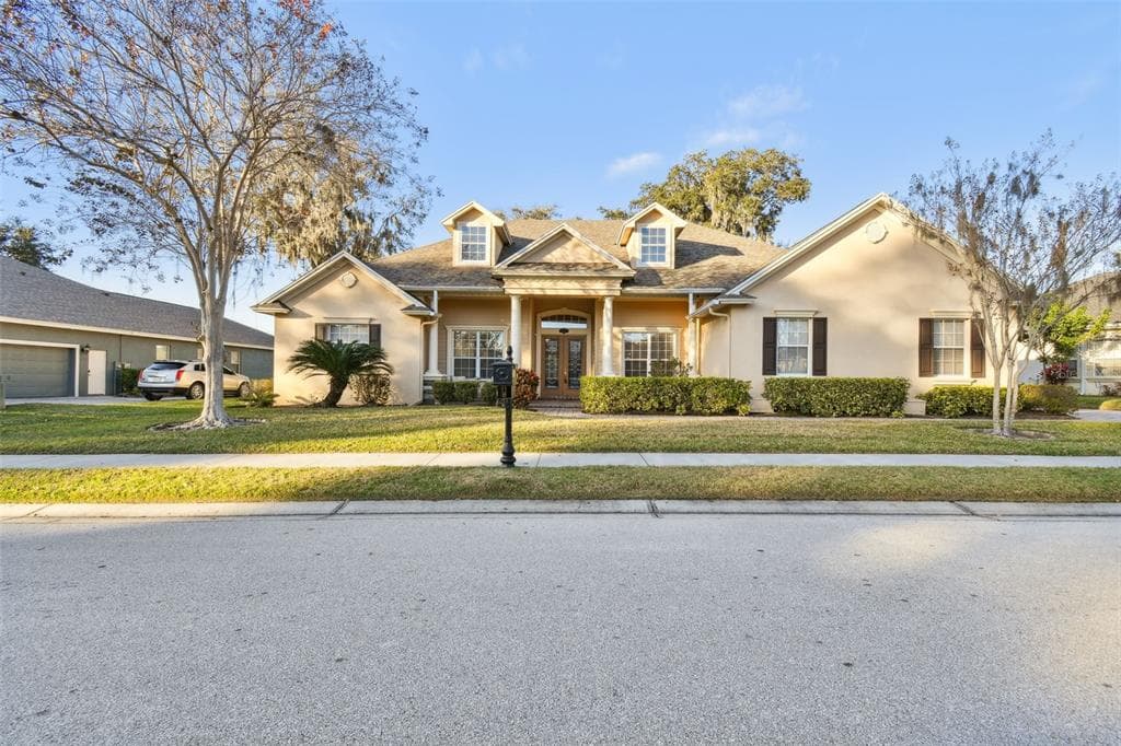 1012 ASHTON WOODS LANE LAKELAND, FL 33813