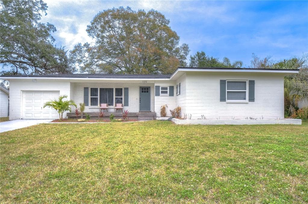 125 SIOBHAN AVENUE TAMPA, FL 33613