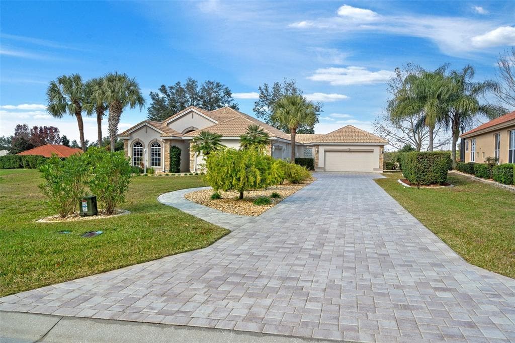 1126 W DIAMOND SHORE LOOP UNIT 46 HERNANDO, FL 34442