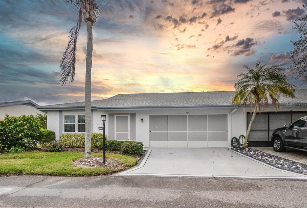 2112 S HALCYON DRIVE UNIT 457 SUN CITY CENTER, FL 33573