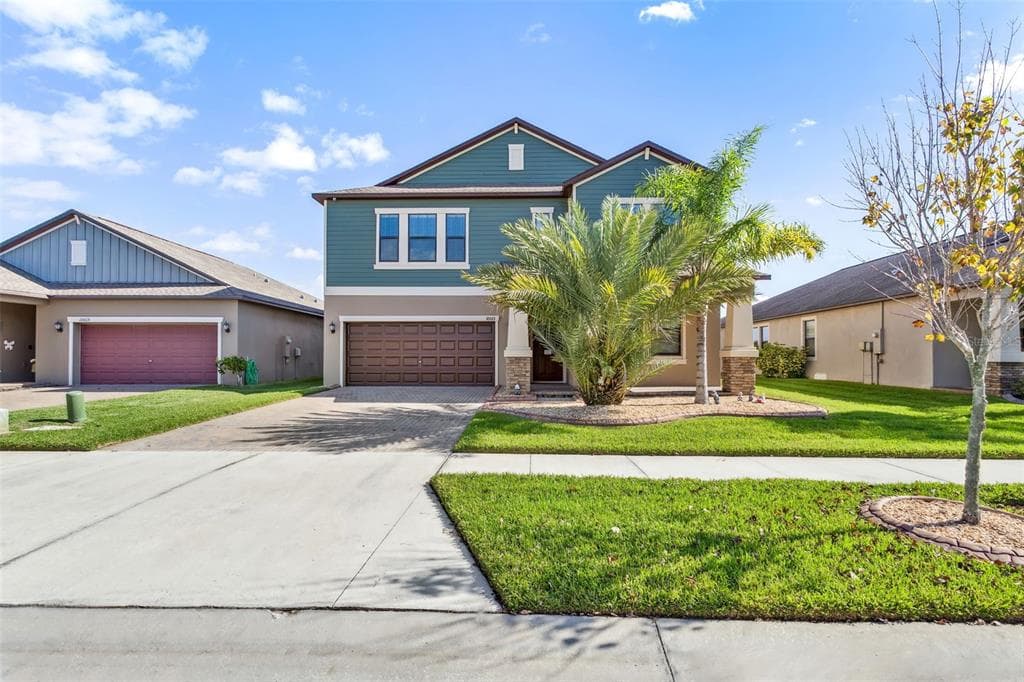 10013 VICTORY GALLOP LOOP RUSKIN, FL 33573