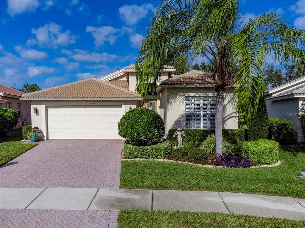4932 SANDY BROOK CIRCLE WIMAUMA, FL 33598