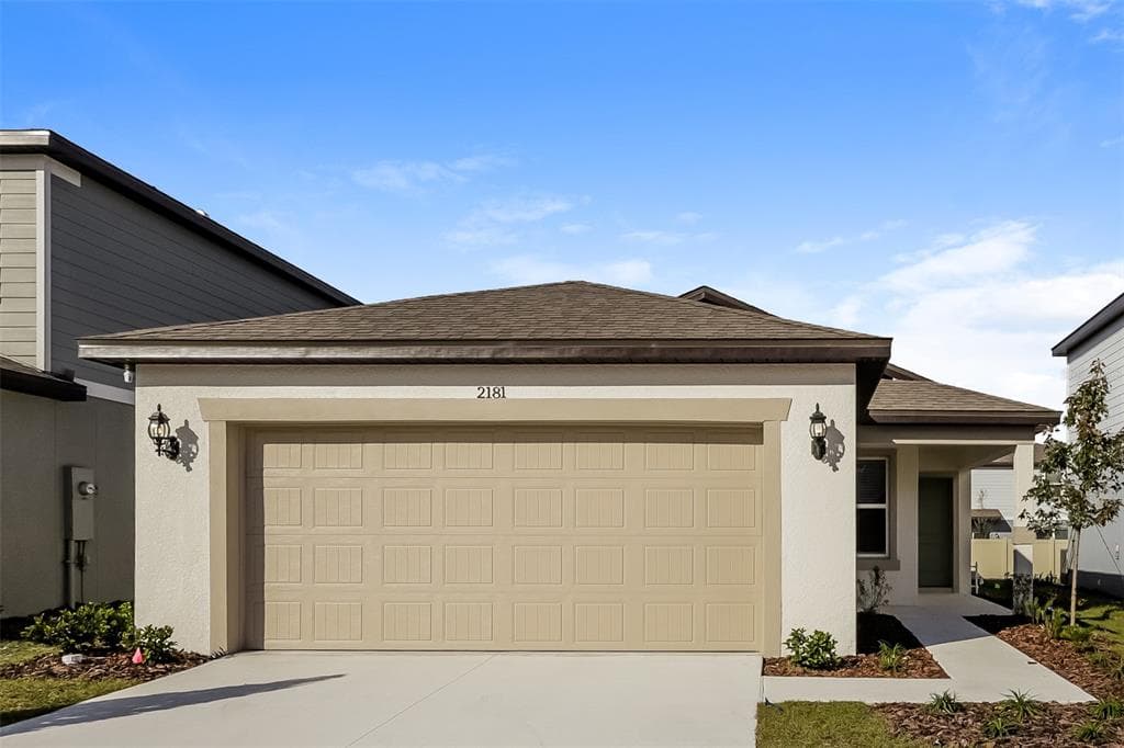 2181 TEHAMA COURT LAKELAND, FL 33805