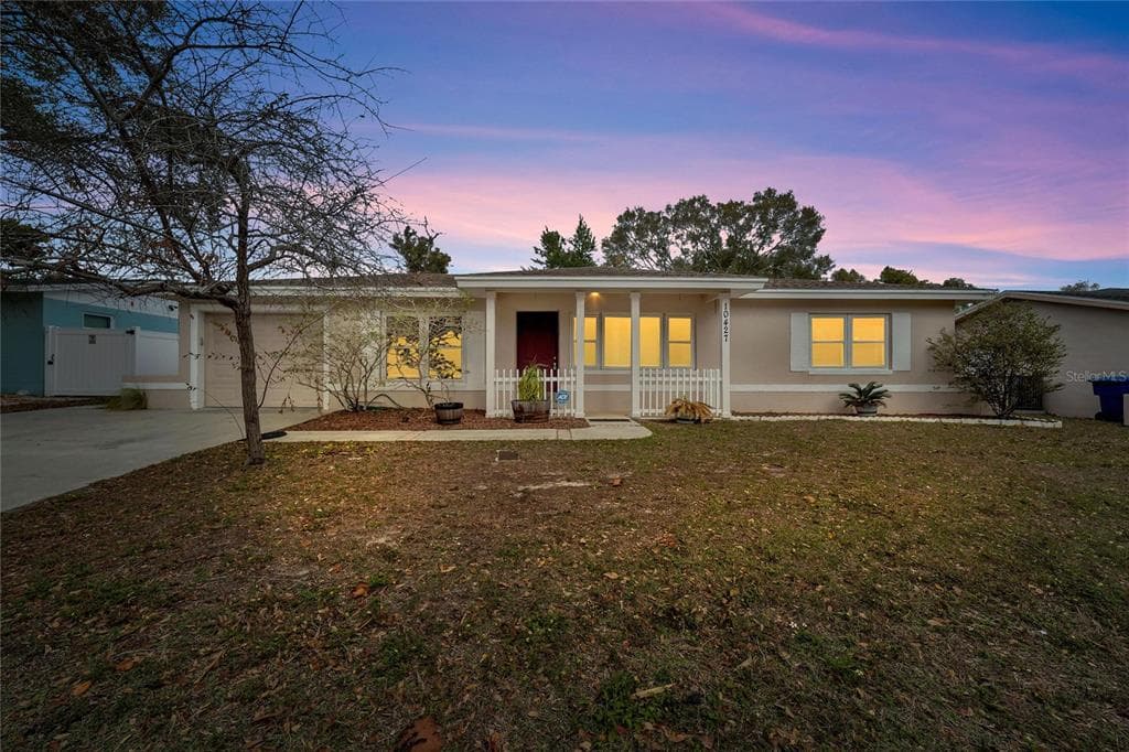 10427 124TH TERRACE LARGO, FL 33773