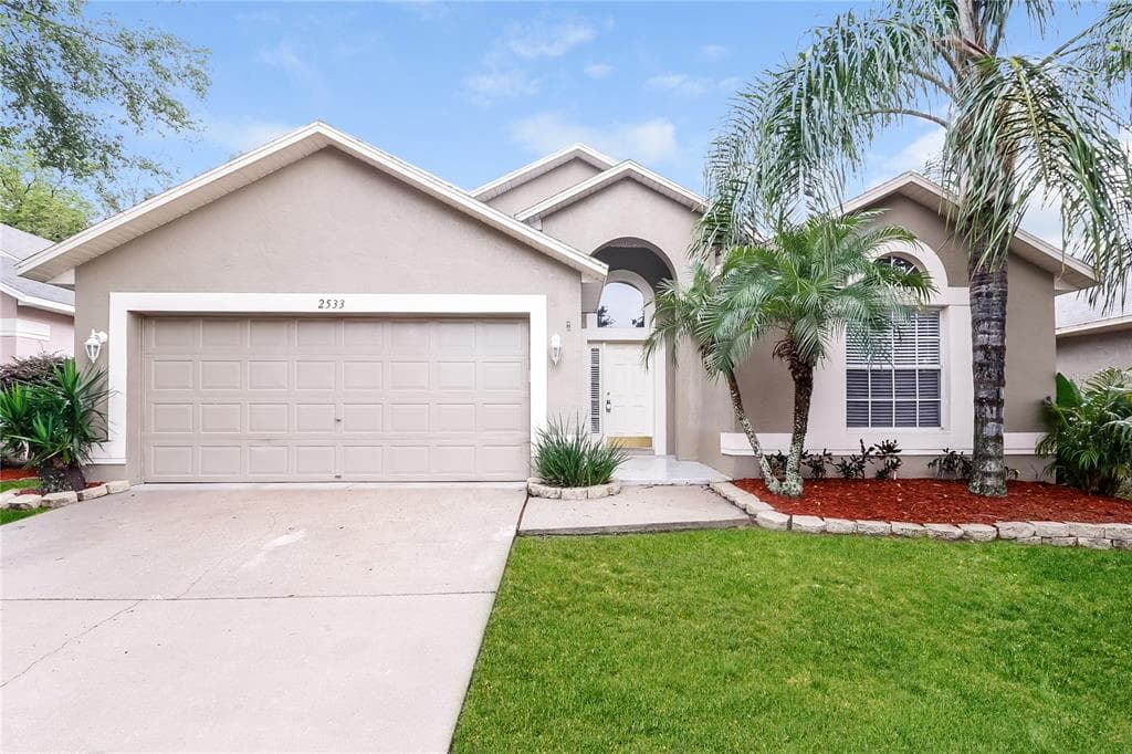 2533 SIENA WAY VALRICO, FL 33596
