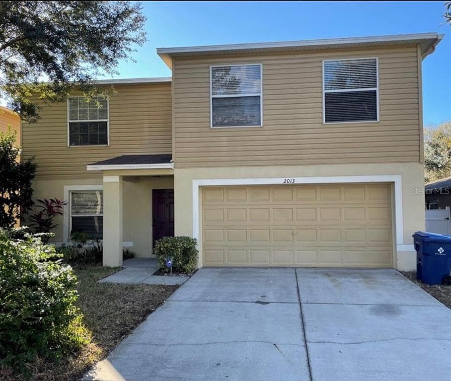 2013 ASHLEY LAKES DRIVE ODESSA, FL 33556
