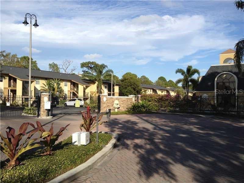 10221 SAILWINDS BOULEVARD S UNIT 206 LARGO, FL 33773