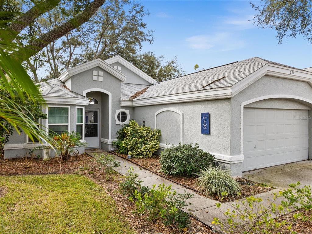 830 DERBY DRIVE TARPON SPRINGS, FL 34689