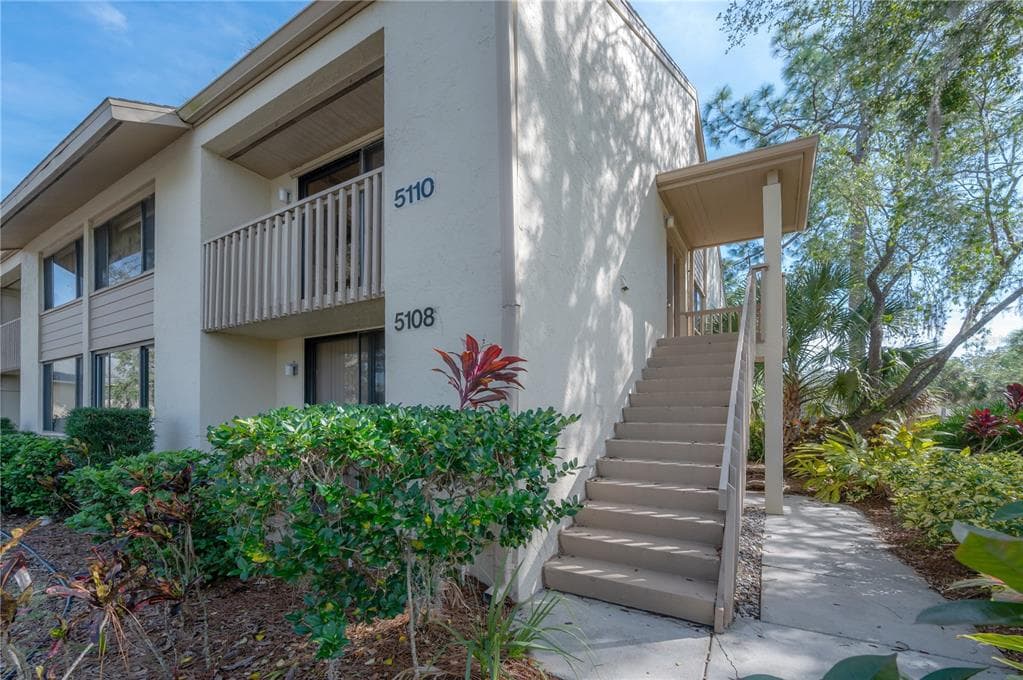 5110 HARPERS CROFT STREET UNIT 2 SARASOTA, FL 34235