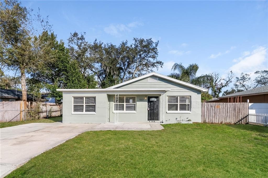 10007 N CONNECHUSETT ROAD TAMPA, FL 33617