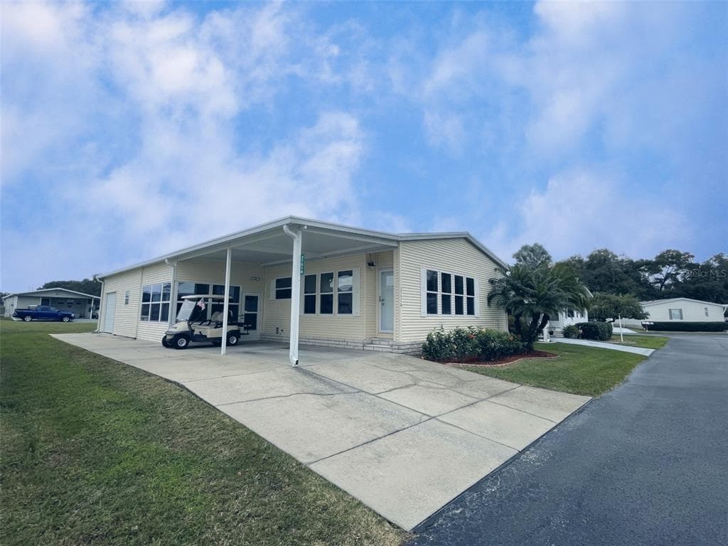 37516 CAMPO AVENUE ZEPHYRHILLS, FL 33541