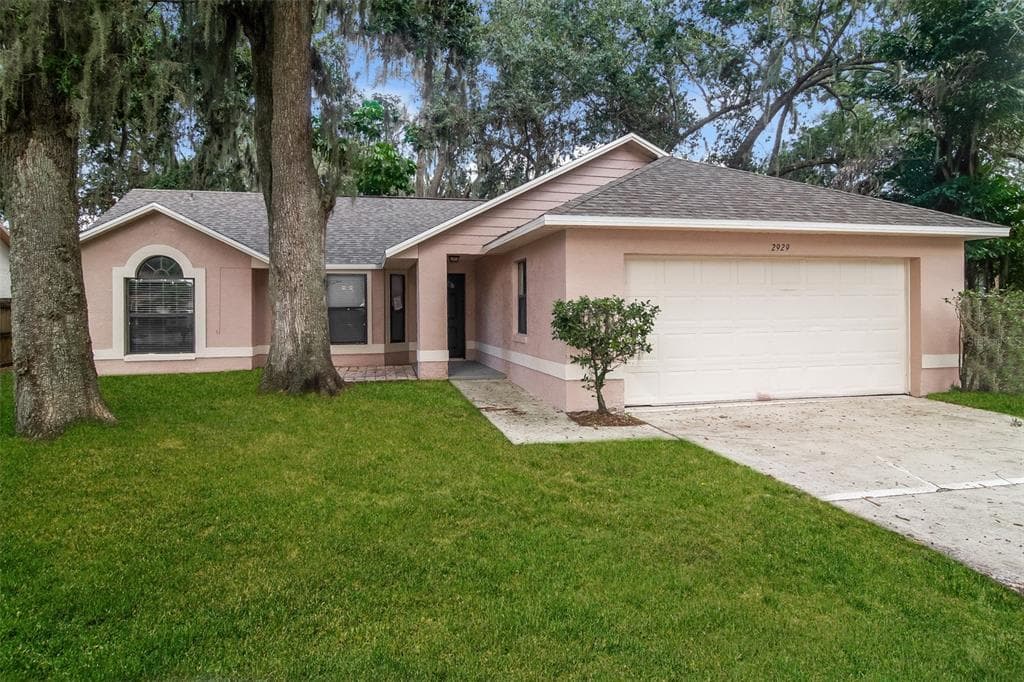2929 MILL RUN BOULEVARD KISSIMMEE, FL 34744
