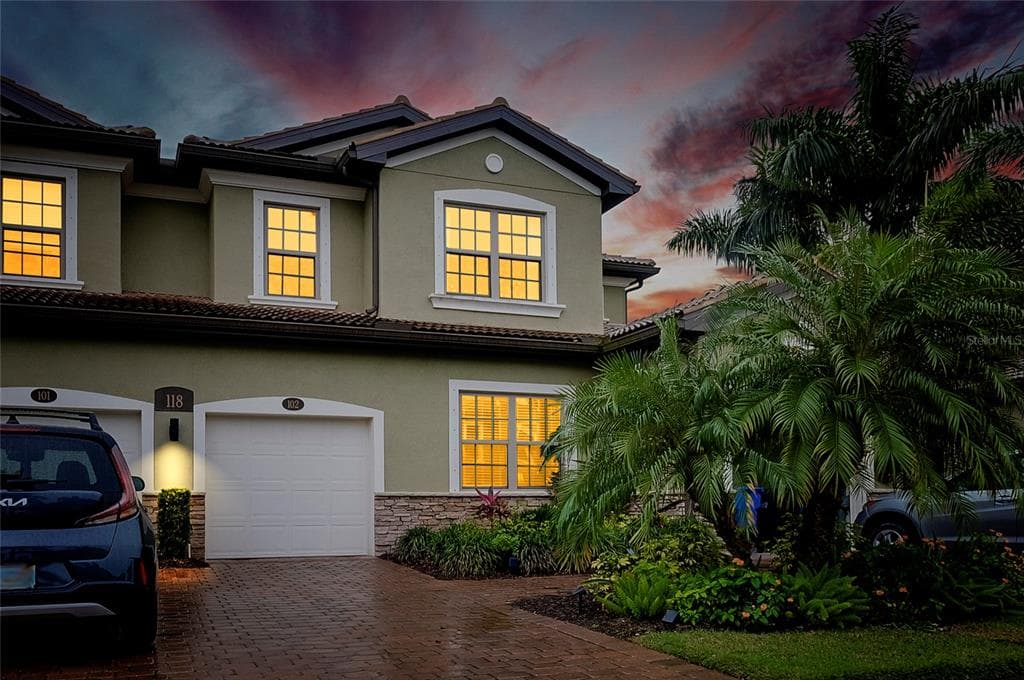 118 PORTA VECCHIO BEND UNIT 102 NORTH VENICE, FL 34275