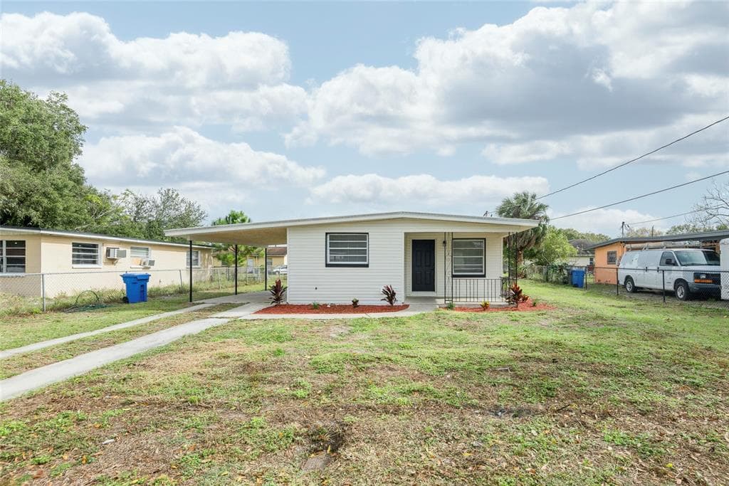 4902 S 86TH STREET TAMPA, FL 33619