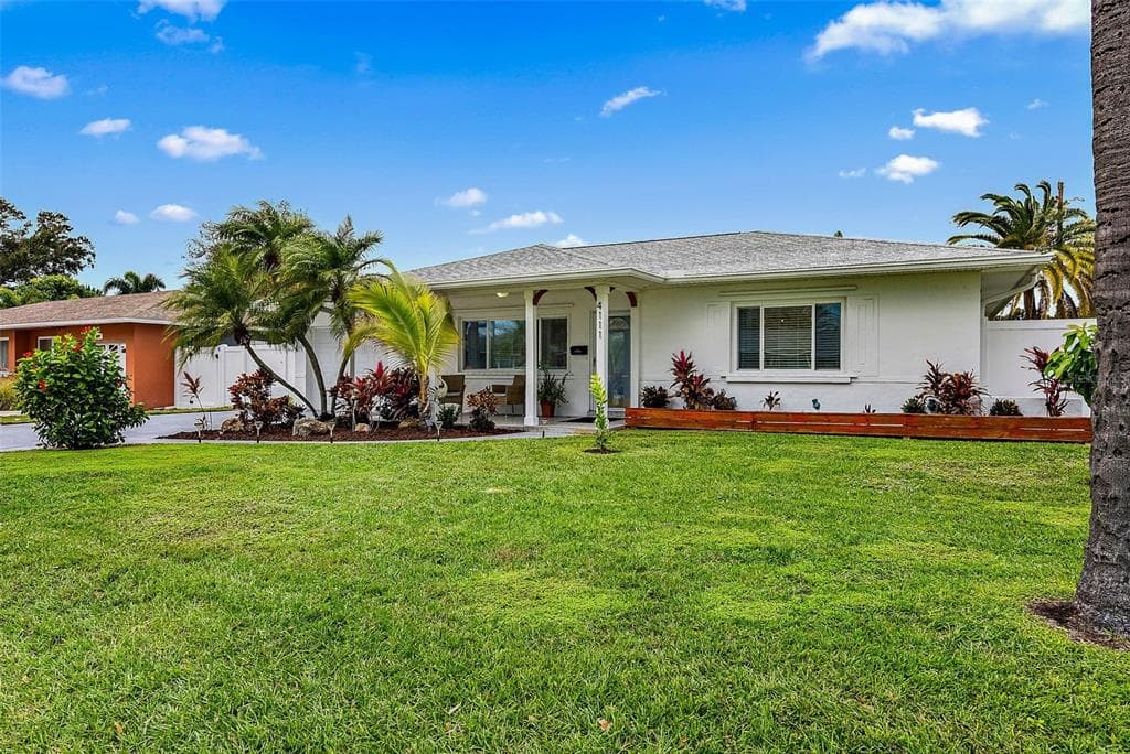 4111 27TH AVENUE N ST PETERSBURG, FL 33713