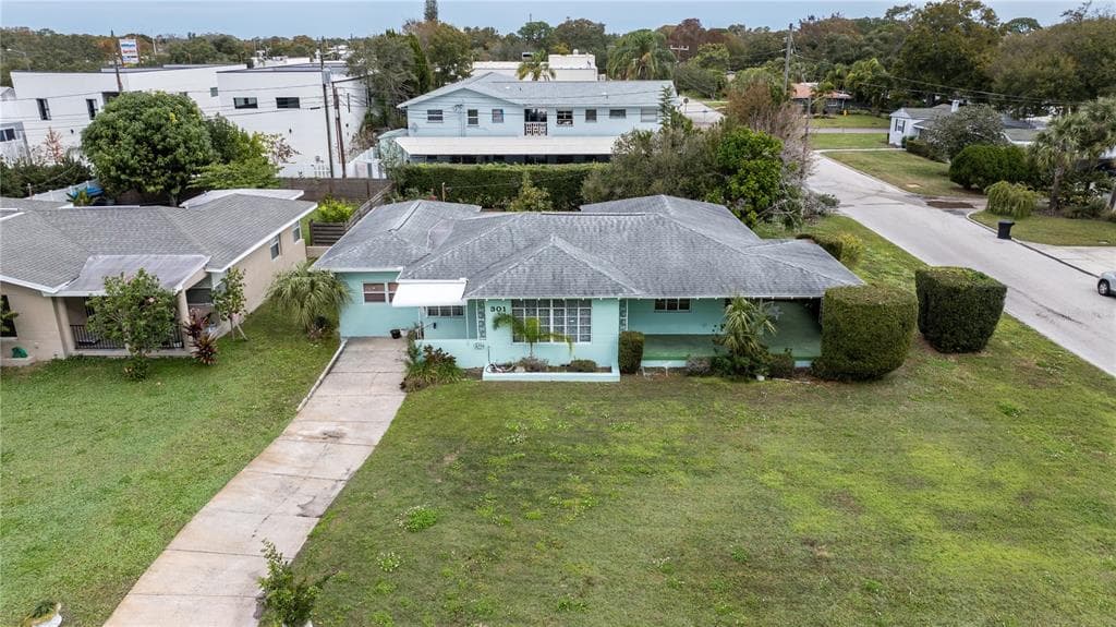 301 30TH AVENUE N ST PETERSBURG, FL 33704