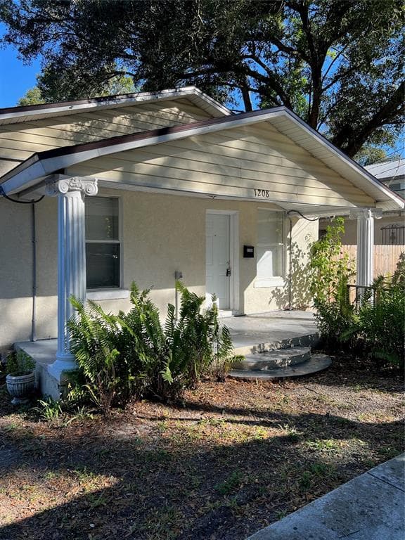 1208 E 25TH AVENUE TAMPA, FL 33605