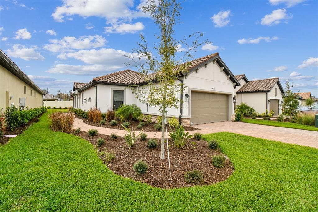 4521 GAROFALO ROAD WESLEY CHAPEL, FL 33543
